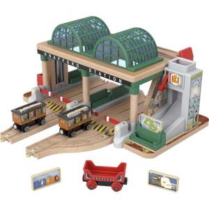 Thomas & Friends Wooden Railway Toy Train Set Knapford Station Passenger Pickup Wood Playset for Preschool Kids Ages 3+ Years