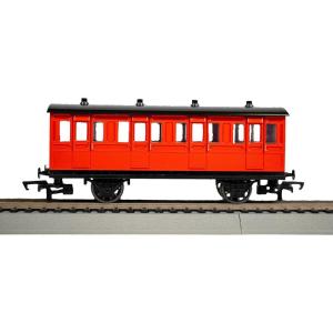 Bachmann Industries Thomas & Friends – RED COACH – HO Scale, Medium