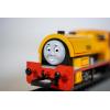 Bachmann Trains – THOMAS & FRIENDS PERCY THE SMALL ENGINE w/Moving Eyes – HO Scale,unisex-children, Black, 0.5 Liters(Yellow)